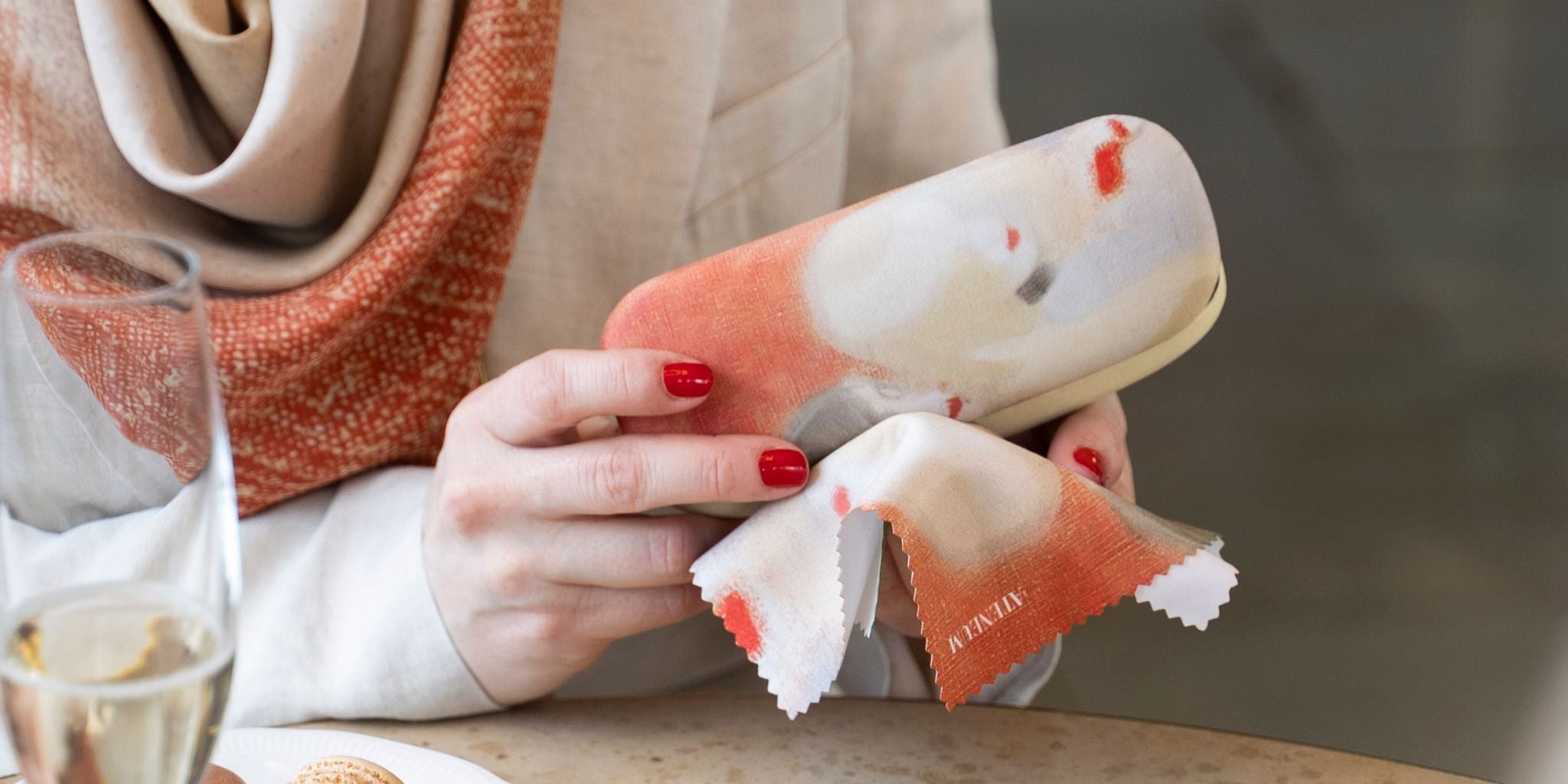 Korut ja asusteet